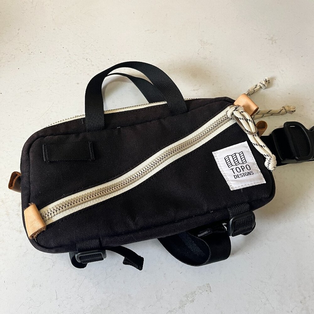 Topo Designs Mini Quick Pack - black